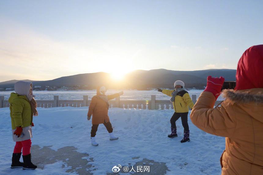 Фото: Weibo
