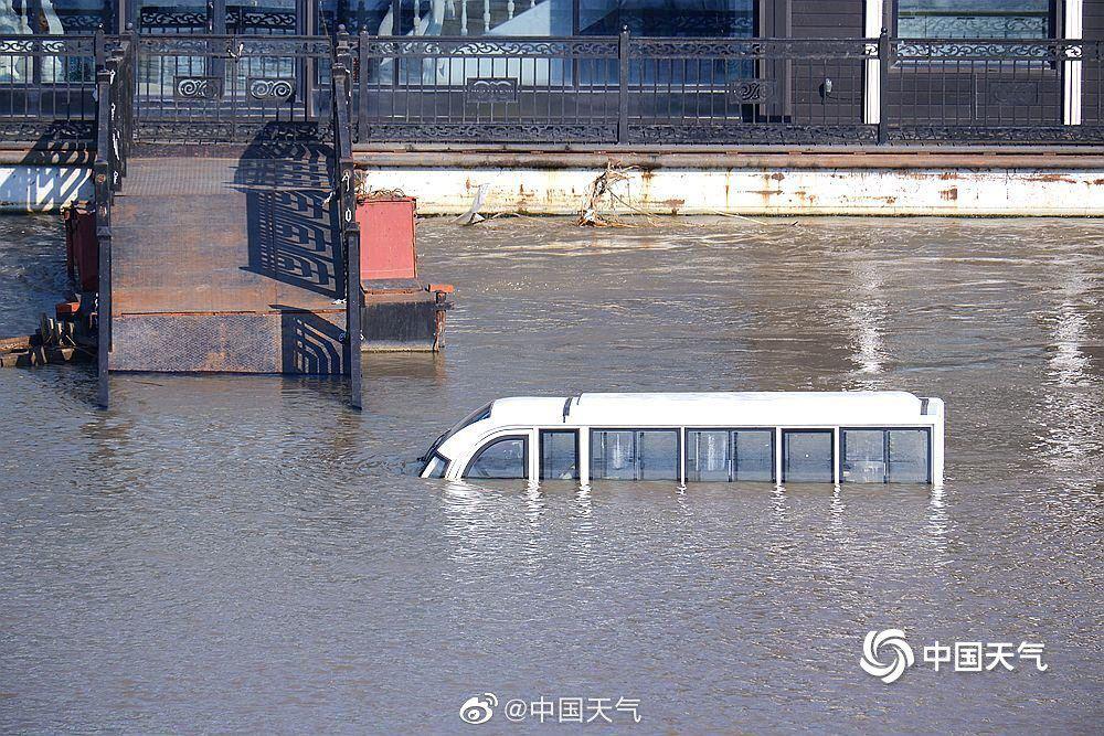 Фото: Weibo